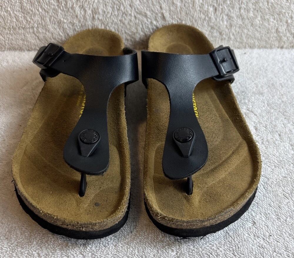 Birkenstock Gizeh Black Sandals Women’s Size 32 -L1